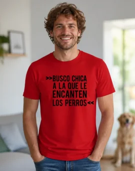 Fotografía de Camiseta para hombre «BUSCO CHICA A LA QUE LE ENCANTEN LOS PERROS» de ThePetLover