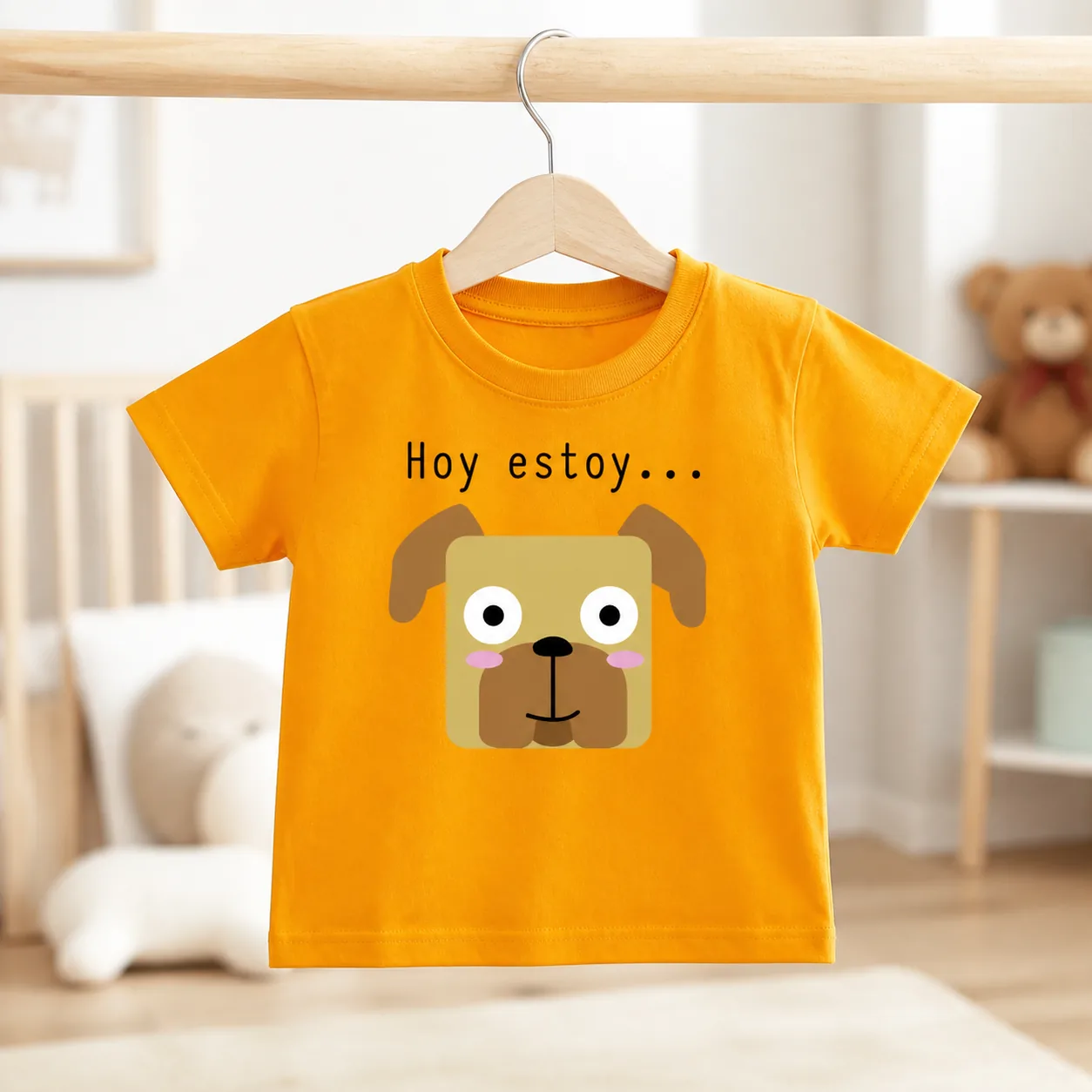 Fotografía de Camiseta bebé «HOY ESTOY…» (modelo contento) de ThePetLover